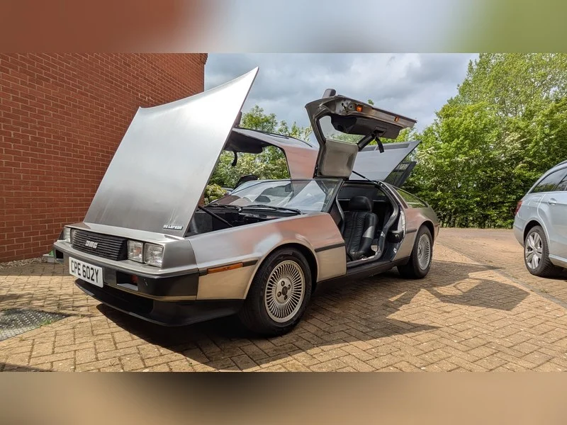 Delorean Dmc 12