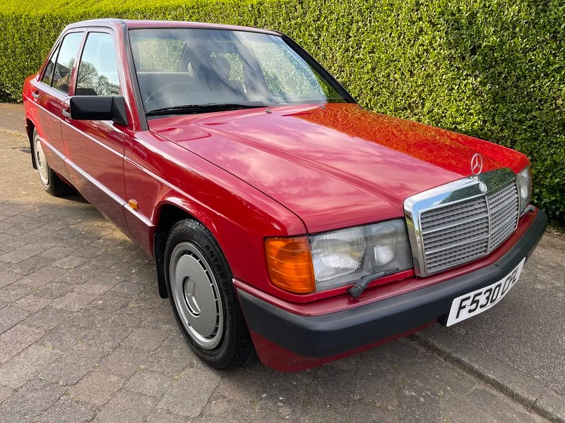 Mercedes-Benz Benz 190E