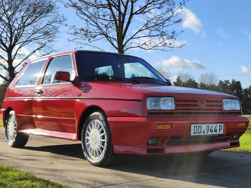 Volkswagen Golf Rallye Petrol