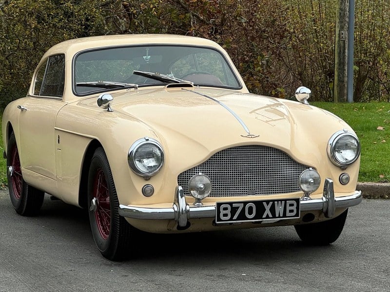 Aston Martin Db Mkiii Saloon
