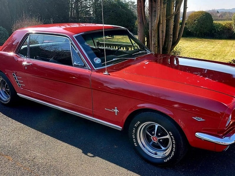 Ford Mustang 289 Coupe