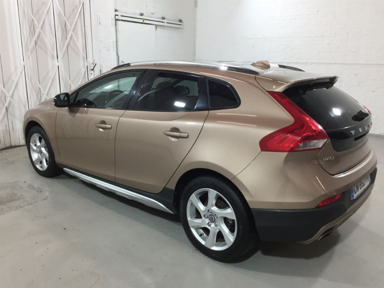 Volvo V40 Cross Country D3