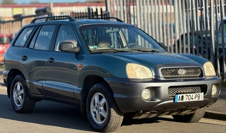 Hyundai Santa Fe 2 4