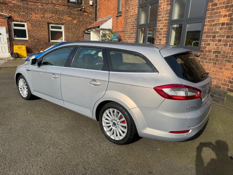 Ford Mondeo Estate Itv 06