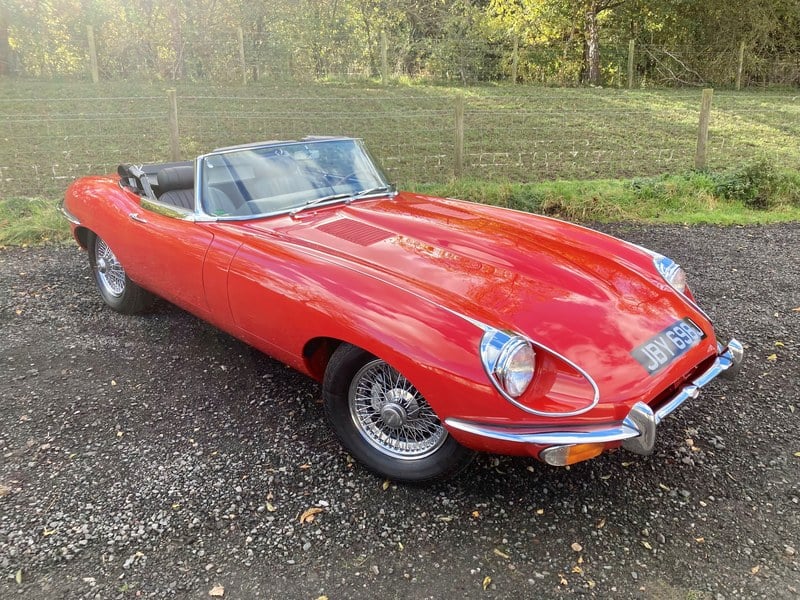 Jaguar E Type S2 Roadster