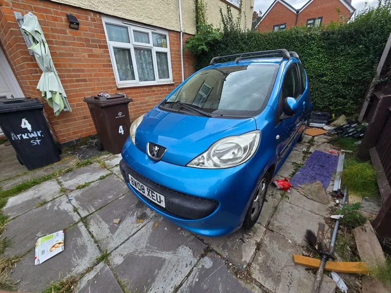 Peugeot 107 Hatchback 2008 998