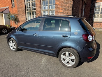 Volkswagen Golf 2010 - German