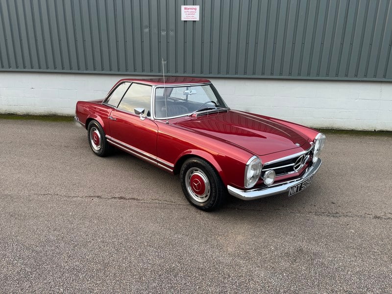 Mercedes-Benz 230Sl Pagoda