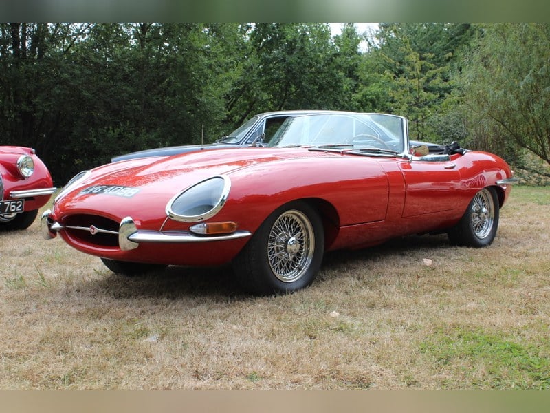 Jaguar E Type 4 2