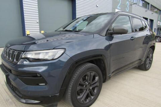 Jeep Compass1 3T Sport 80Th