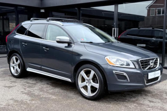 Volvo Xc60 R Design Lux