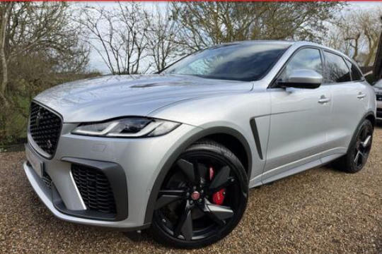Jaguar F-Pace5 0 P550 V8