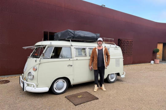 Volkswagen Splitscreen Double Door Sundial