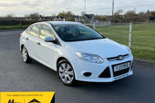 Ford Focus 2022 13