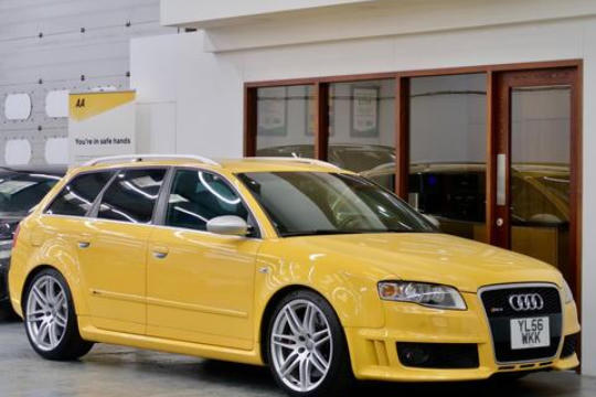 Audi Rs4 Avant4 2 V8