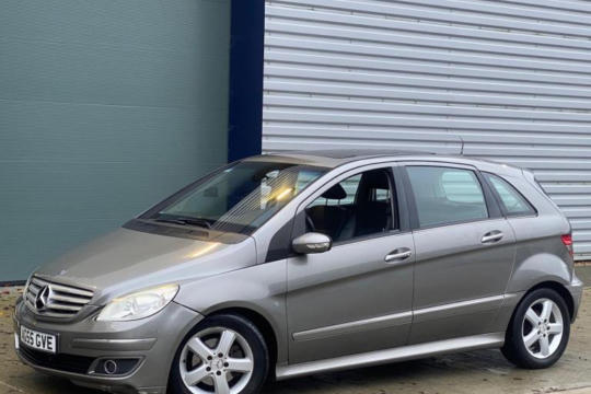 Mercedes-Benz Benz B Class 2