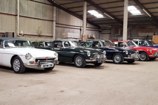 Mg B Roadster Or Gt