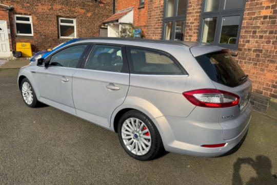 Ford Mondeo Estate Itv 06