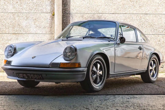 Porsche 911
