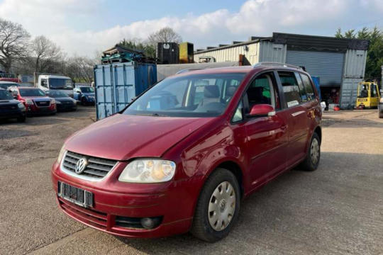 Volkswagen Touran 2003 Diesel 7