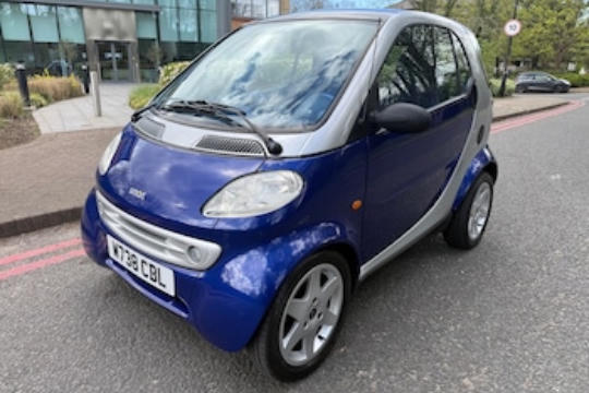 Smart City 2000 W