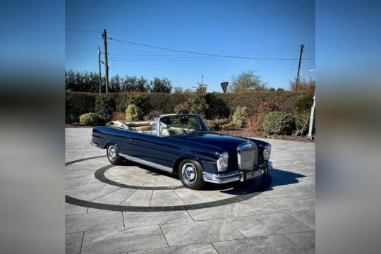 Mercedes-Benz 250 Se Convertible