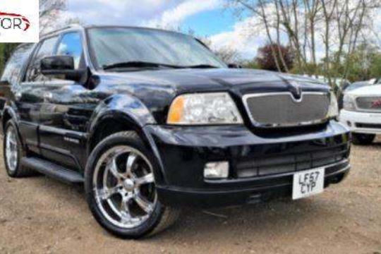 Lincoln Navigator 5 4 V8