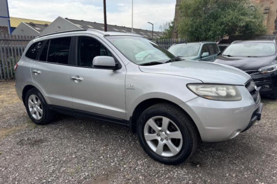 Hyundai Santa Fe 7 Seats